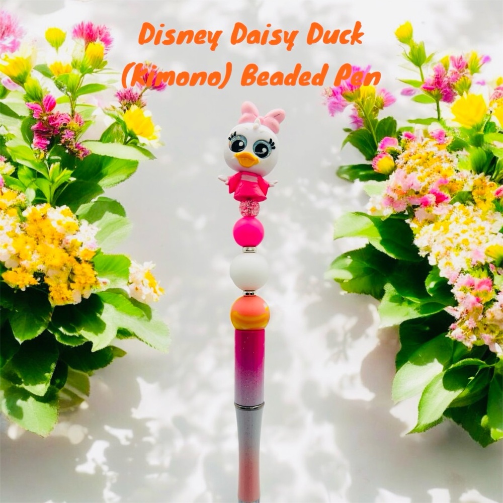 Disney Doorables Daisy Duck (Kimono) Beaded Pen